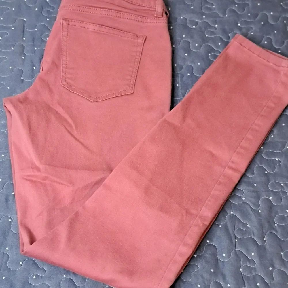 Maurices pink skinny jeans size small